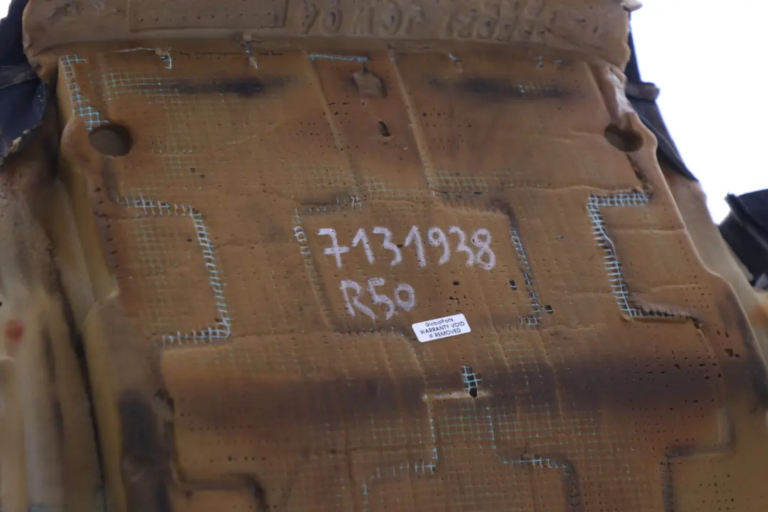 Tapicerka Siedzenie Pokrywa Fotela Lewy Prawy Przód do Mini Cooper R50 R52 o numerze 7131938 Mini Cooper R50 R52 Tapicerka Siedzenie Pokrywa Fotela Lewy Prawy Przód - SKU 7131938 - Numer Części 7131938