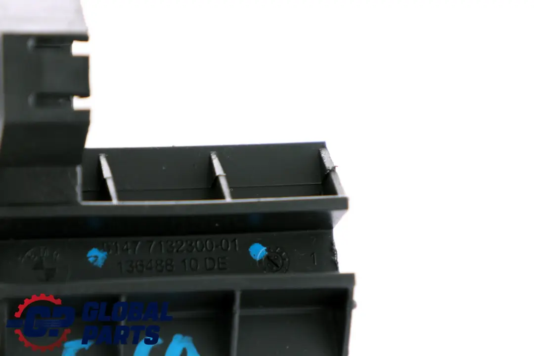 Indentation Luggage Compartment Partition Support to BMW 5 Series E60 E60N LCI with Part number 7132300 BMW 5 Series E60 E60N LCI Indentation Luggage Compartment Partition Support - SKU 7132300 - Part number 7132300