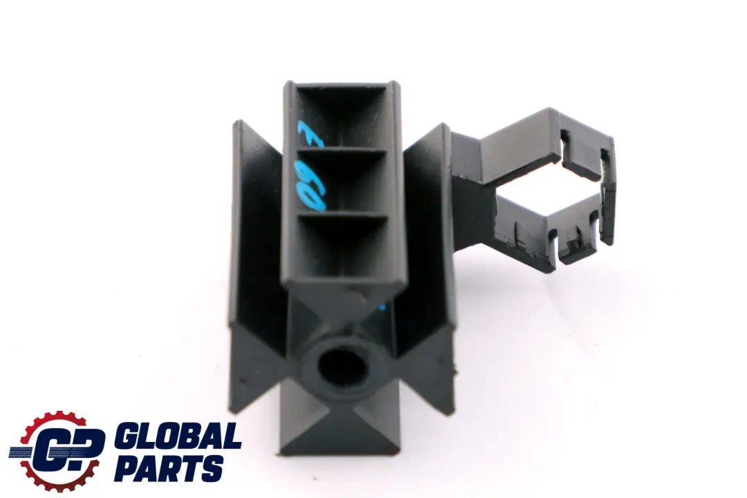 BMW 5 Series E60 E60N LCI Indentation Luggage Compartment Partition Support - SKU 7132300 - Part number 7132300