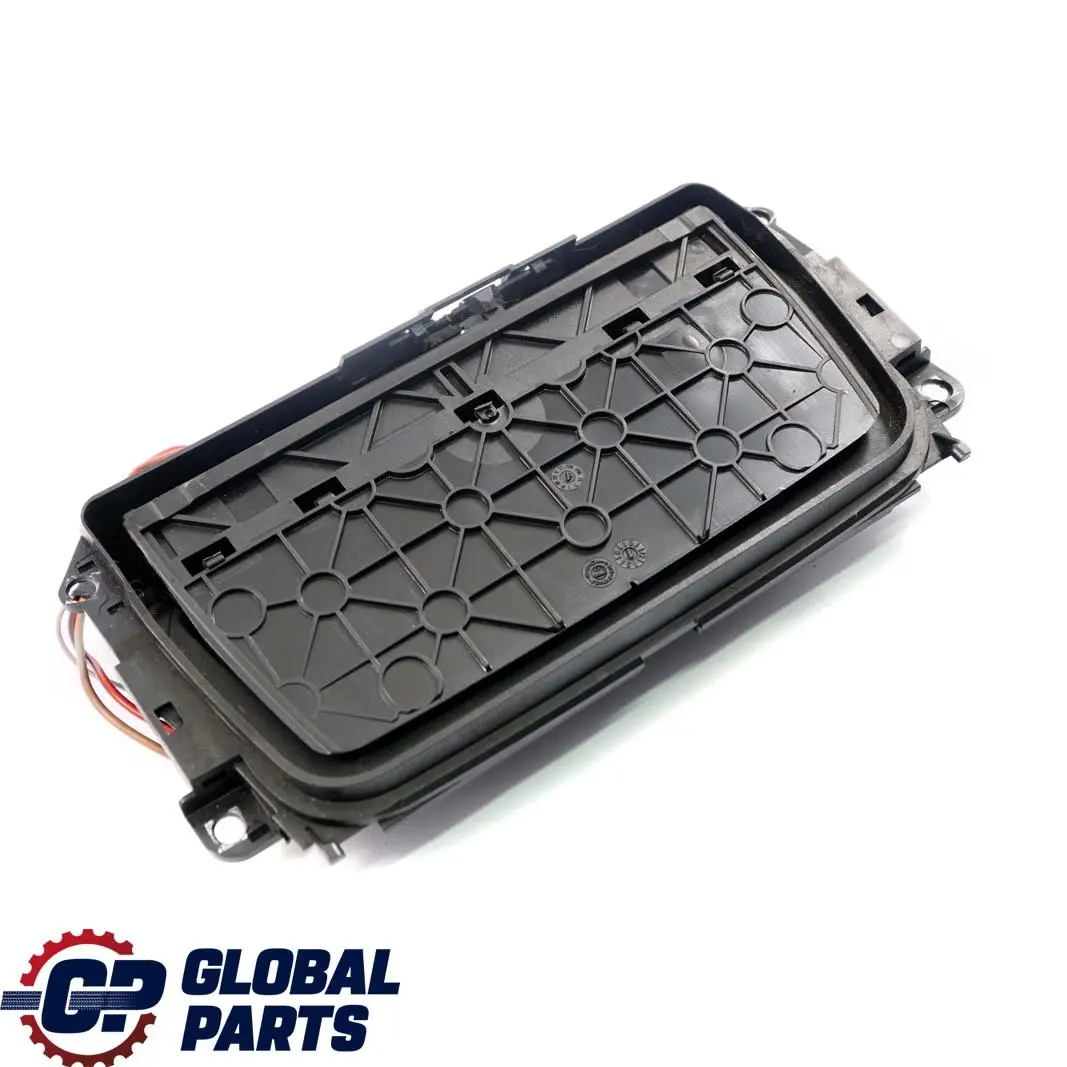 Cendrier De Console Centrale Avant pour BMW E90 E91 E93 à propos du numéro de pièce 7078571 BMW E90 E91 E93 Cendrier De Console Centrale Avant - SKU 7132380 - Numéro de pièce 7078571