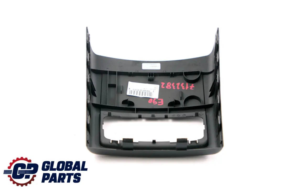 Revestimiento Trasero Embellecedor Consola Central Negro para BMW E90 E91 con número de pieza 7145681 BMW E90 E91 Revestimiento Trasero Embellecedor Consola Central Negro - SKU 7132382 - Número de pieza 7145681