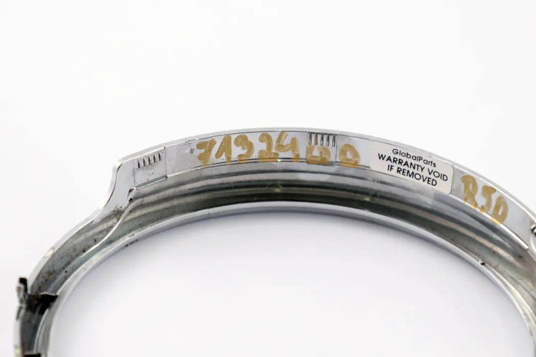 Front Panel Trim Ring Chrome to Mini Cooper One R50 R52 R53 with Part number 7132400 Mini Cooper One R50 R52 R53 Front Panel Trim Ring Chrome - SKU 7132400 - Part number 7132400