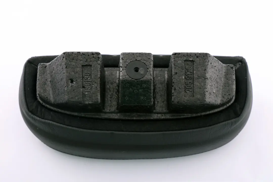 Asiento trasero Mini Cabrio R52 Reposacabezas De cuero Panther Negro Molette para con número de pieza 7132992 Asiento trasero Mini Cabrio R52 Reposacabezas De cuero Panther Negro Molette - SKU 7132992 - Número de pieza 7132992