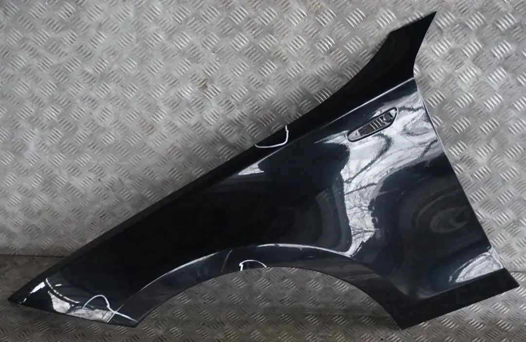 Side Panel Wing Fender Front Left N/S Black Sapphire 475 to BMW 1 Series 9 E81 E87 with Part number 7133227 BMW 1 Series 9 E81 E87 Side Panel Wing Fender Front Left N/S Black Sapphire 475 - SKU 7133227-BS9 - Part number 7133227