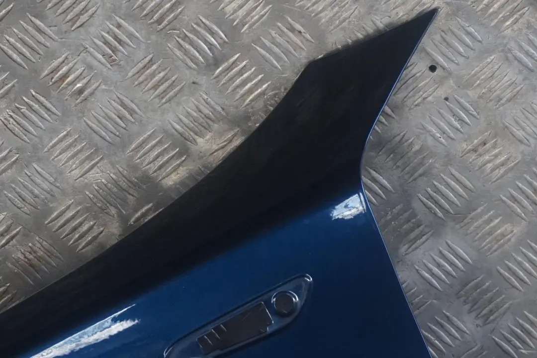 Side Panel Wing Fender Front Left N/S Tiefseeblau Blue A76 to BMW 1 Series E81 E87 with Part number 7133227 BMW 1 Series E81 E87 Side Panel Wing Fender Front Left N/S Tiefseeblau Blue A76 - SKU 7133227-DSB - Part number 7133227