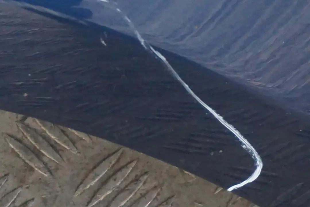 Side Panel Wing Fender Front Left N/S Tiefseeblau Blue A76 to BMW 1 Series E81 E87 with Part number 7133227 BMW 1 Series E81 E87 Side Panel Wing Fender Front Left N/S Tiefseeblau Blue A76 - SKU 7133227-DSB - Part number 7133227