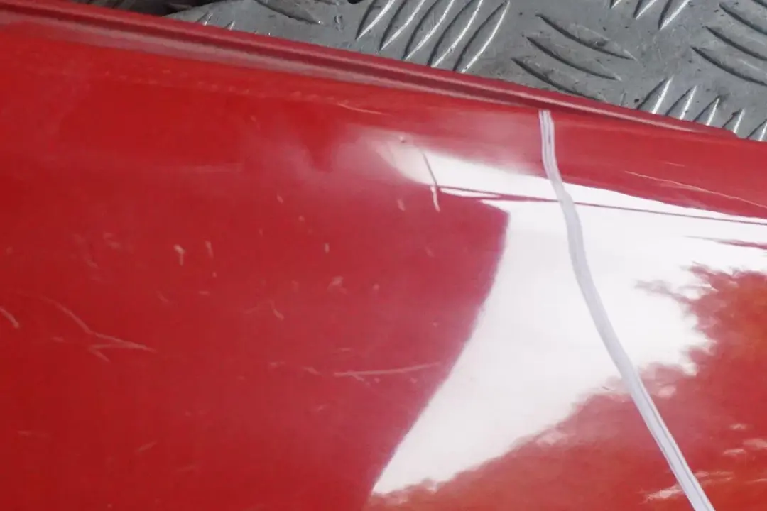 BMW 1 E81 E82 E87 E88 Fahrerseite Seitenwand vorne rechts Kotflügel Japanrot Ro - SKU 7133228-JR2 - Teilenummer 7133228