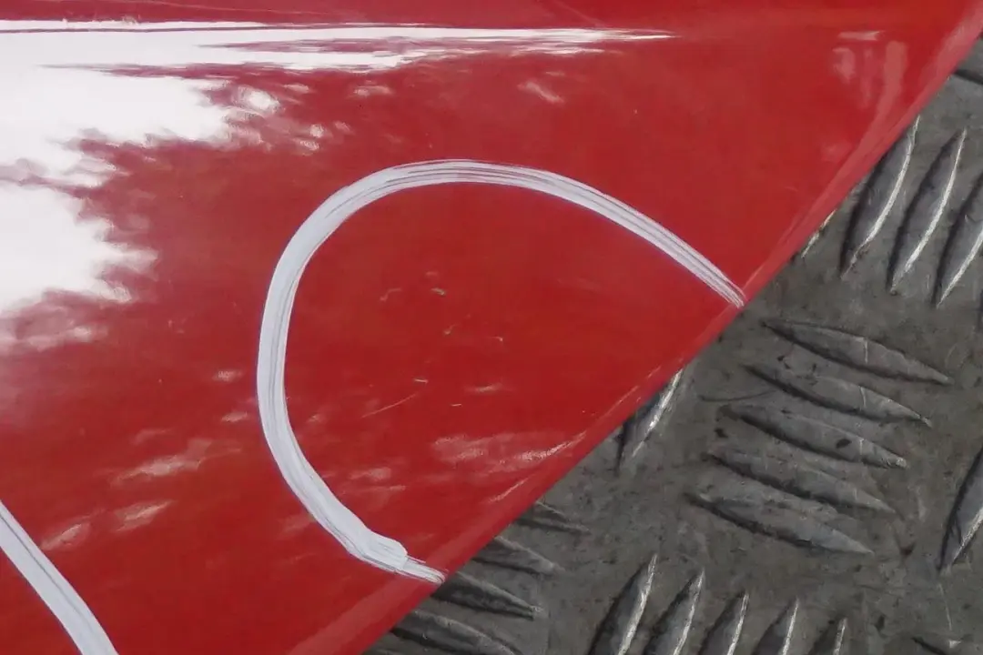 BMW 1 E81 E82 E87 E88 Fahrerseite Seitenwand vorne rechts Kotflügel Japanrot Ro - SKU 7133228-JR2 - Teilenummer 7133228