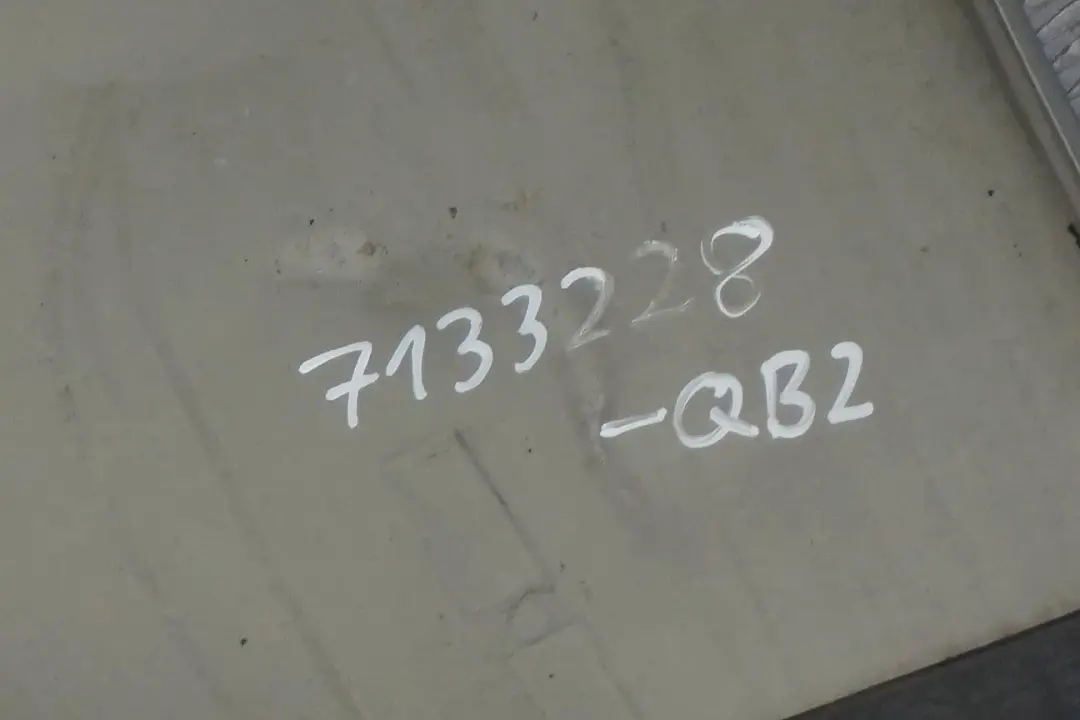 Side Panel Fender Wing Front Right O/S Quarzblau Blue A18 to BMW 1 E81 E87 2 with Part number 7133228 BMW 1 E81 E87 2 Side Panel Fender Wing Front Right O/S Quarzblau Blue A18 - SKU 7133228-QB2 - Part number 7133228