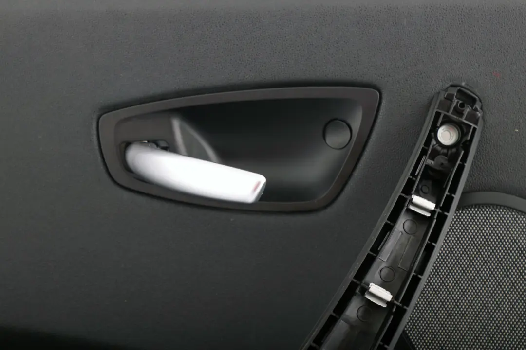 BMW 1 er E87 Türverkleidung vorn links Schwarz Folienteil - SKU 7133299-1 - Teilenummer 7133299