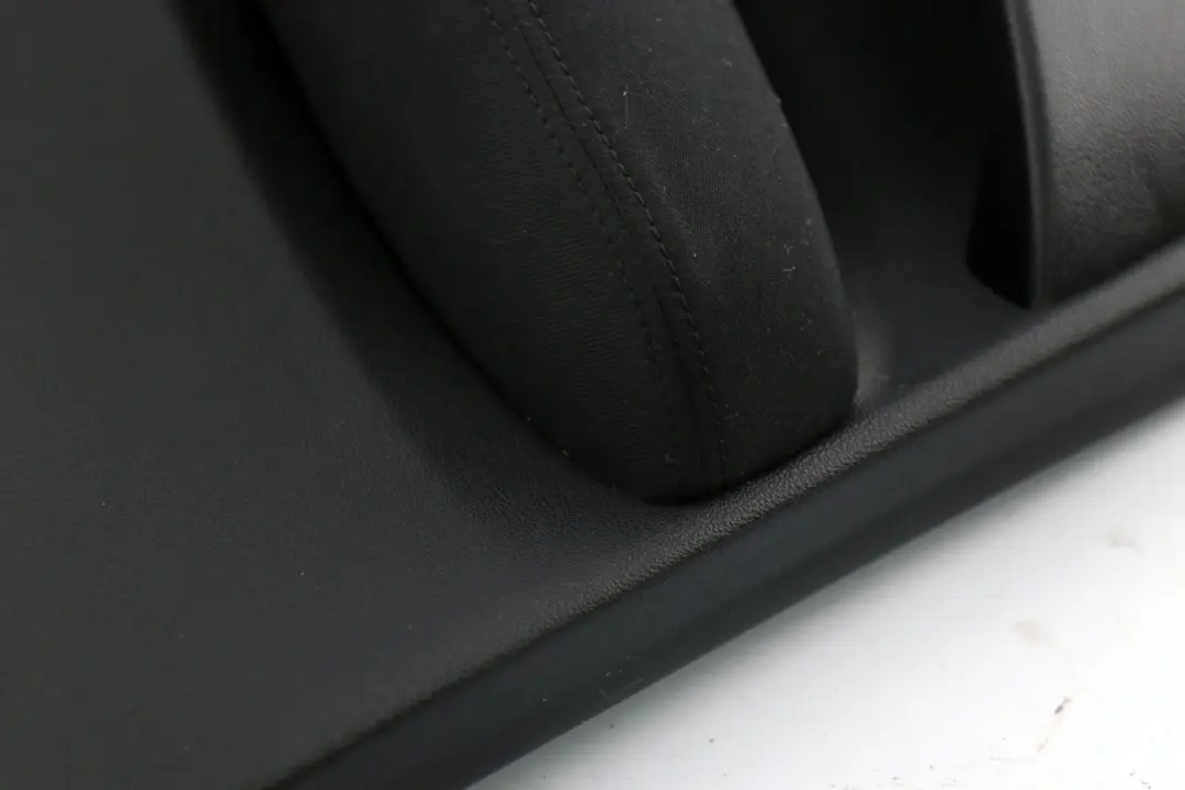 Front Left Door Card Trim Panel Black Folienteil Black para BMW E87 con número de pieza 7133299 BMW E87 Front Left Door Card Trim Panel Black Folienteil Black - SKU 7133299 - Número de pieza 7133299