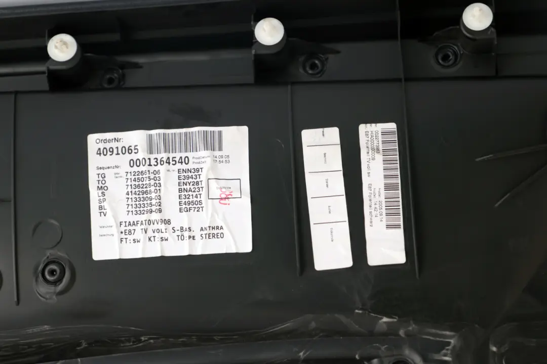 BMW E87 Pannello Porta Davanti SX Porta Anteriore Sinistra Nero - SKU 7133299 - Numero di parte 7133299