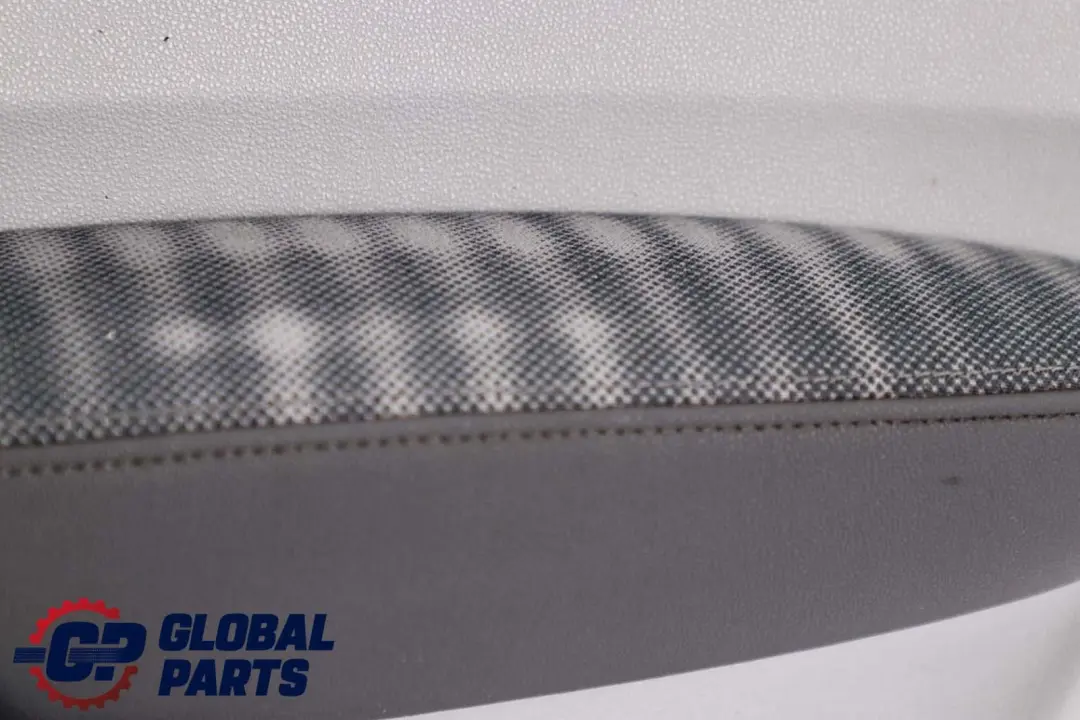 Türverkleidung Hinten Rechts Alaskagrau Grau für BMW 1 er E87 mit Teilenummer 7133354 BMW 1 er E87 Türverkleidung Hinten Rechts Alaskagrau Grau - SKU 7133354-2 - Teilenummer 7133354