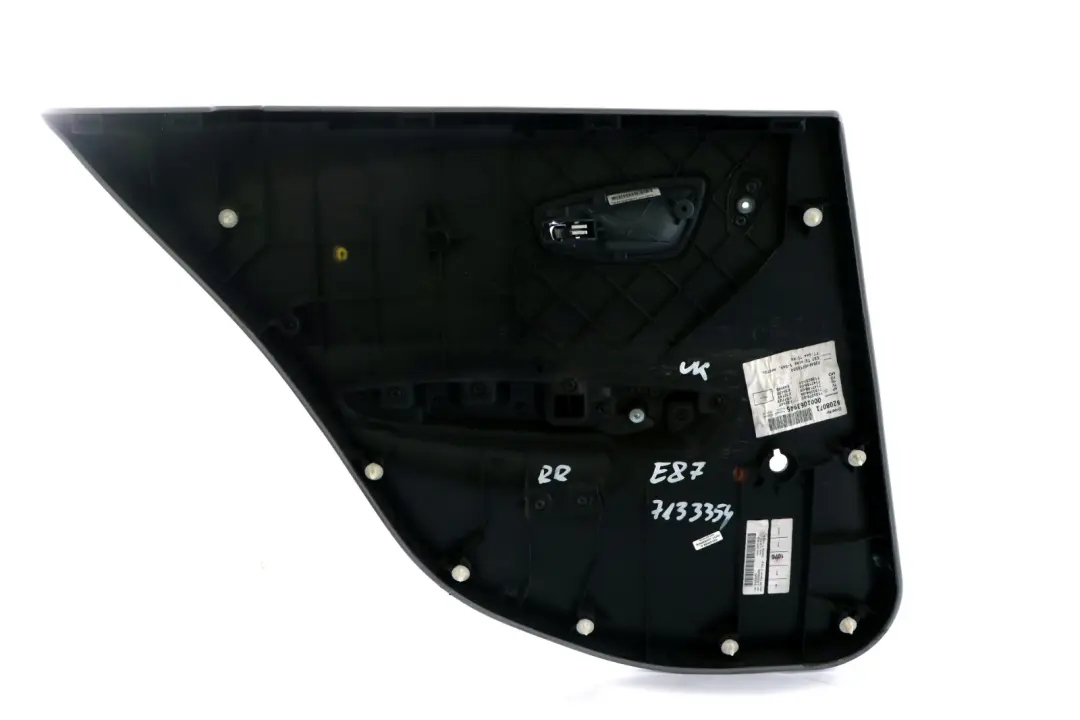 Tarjeta puerta trasera panel ajuste derecho Alaskagrau Gris para BMW E87 con número de pieza 7133354 BMW E87 Tarjeta puerta trasera panel ajuste derecho Alaskagrau Gris - SKU 7133354 - Número de pieza 7133354