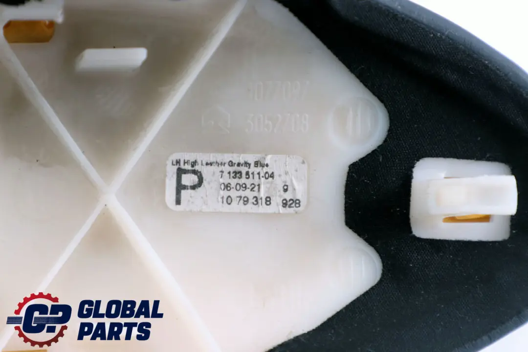 Armlehne Leder Türverkleidung Links Schwerkraft Blau für Mini Cooper One R52 Cabrio mit Teilenummer 7133511 Mini Cooper One R52 Cabrio Armlehne Leder Türverkleidung Links Schwerkraft Blau - SKU 7133511 - Teilenummer 7133511