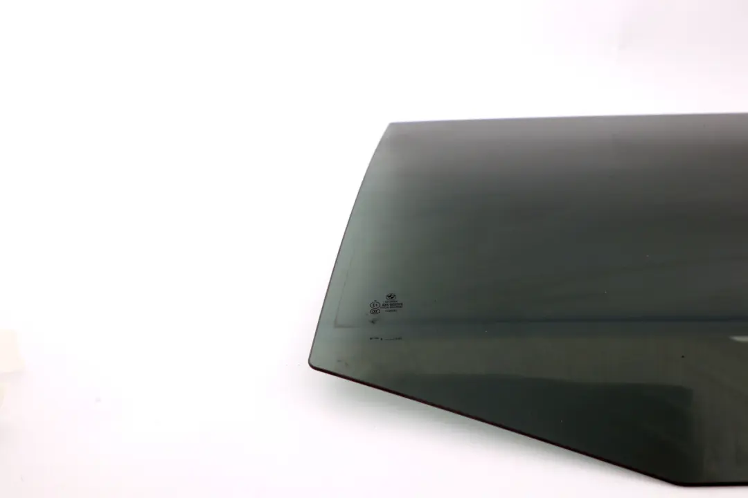 Side Window Green Glass Door Rear Left N/S AS3 to BMW 5 Series E61 Touring Estate with Part number 7133599 BMW 5 Series E61 Touring Estate Side Window Green Glass Door Rear Left N/S AS3 - SKU 7133599 - Part number 7133599