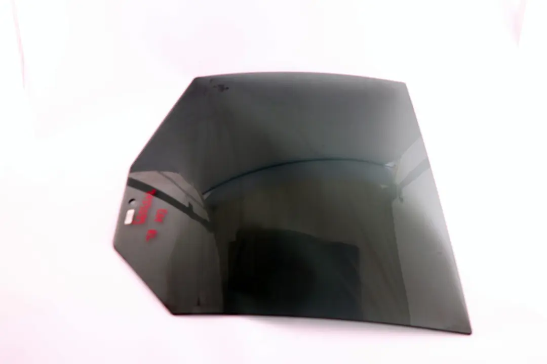 Side Window Green Glass Door Rear Left N/S AS3 to BMW 5 Series E61 Touring Estate with Part number 7133599 BMW 5 Series E61 Touring Estate Side Window Green Glass Door Rear Left N/S AS3 - SKU 7133599 - Part number 7133599