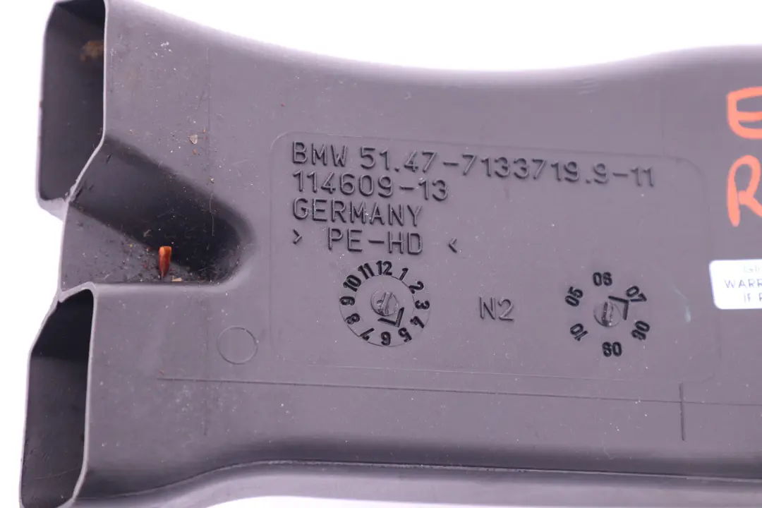 BMW E93 LCI Conducto Calefactor Trasero Izquierdo - SKU 7133719 - Número de pieza 7133719