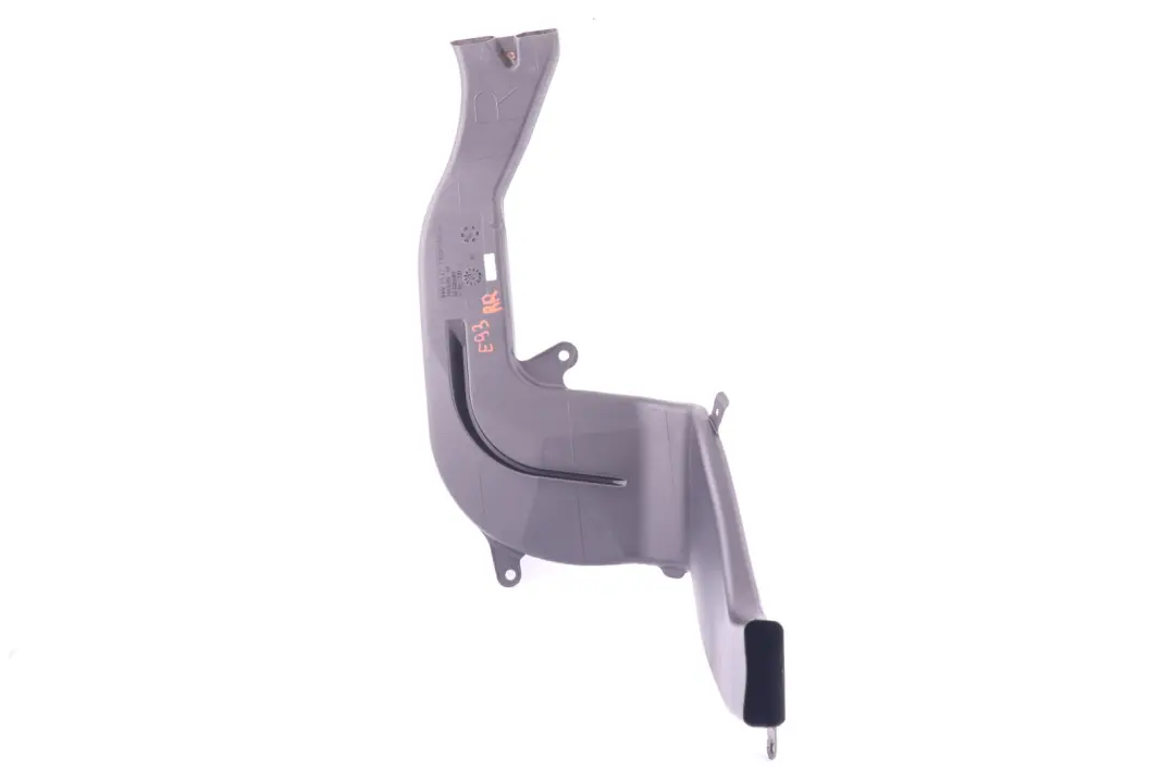 Conducto del calentador trasero derecho para BMW E93 LCI con número de pieza 7133720 BMW E93 LCI Conducto del calentador trasero derecho - SKU 7133720 - Número de pieza 7133720
