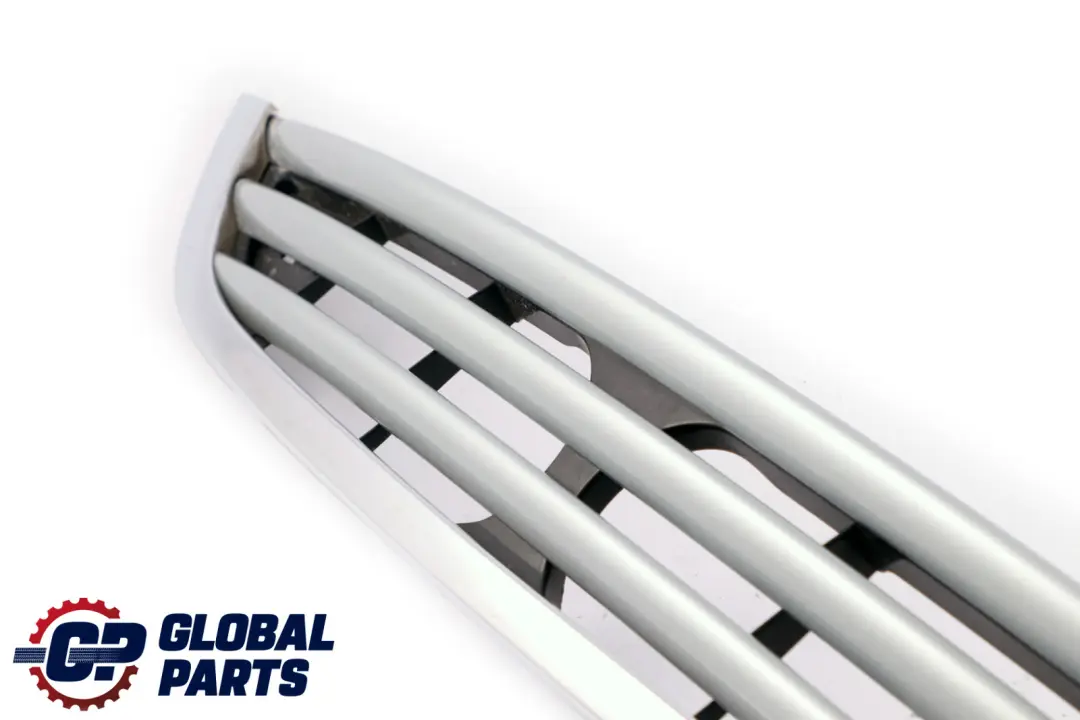 Front Bumper Chrome Grill Gille Bonnet Pure Silver to BMW Mini Cooper R50 R52 with Part number 7133847 BMW Mini Cooper R50 R52 Front Bumper Chrome Grill Gille Bonnet Pure Silver - SKU 7133847-PS - Part number 7133847