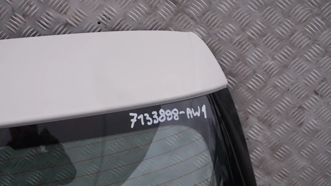 Trunk Lid Tailgate Boot Lid Alpinweiss 3 White - 300 to BMW 1 SERIES E81 E87 E87N with Part number 7133898 BMW 1 SERIES E81 E87 E87N Trunk Lid Tailgate Boot Lid Alpinweiss 3 White - 300 - SKU 7133898-AW1 - Part number 7133898