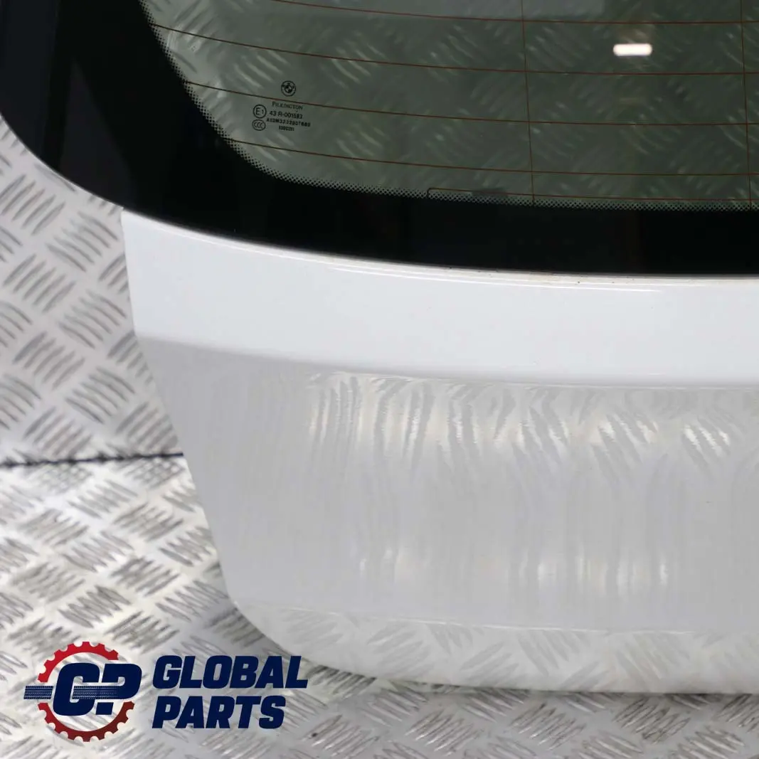 Trunk Lid Tailgate Boot Lid Alpinweiss White 3 - 300 to BMW 1 E81 E87 3 with Part number 7133898 BMW 1 E81 E87 3 Trunk Lid Tailgate Boot Lid Alpinweiss White 3 - 300 - SKU 7133898-AW3 - Part number 7133898