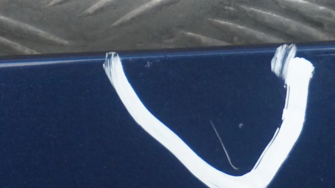  Genuine BMW 1 Series 1 E81 E87 Trunk lid Tailgate Boot Tiefseeblau Deep Sea Blu - SKU 7133898-DSB1 - Part number 7133898