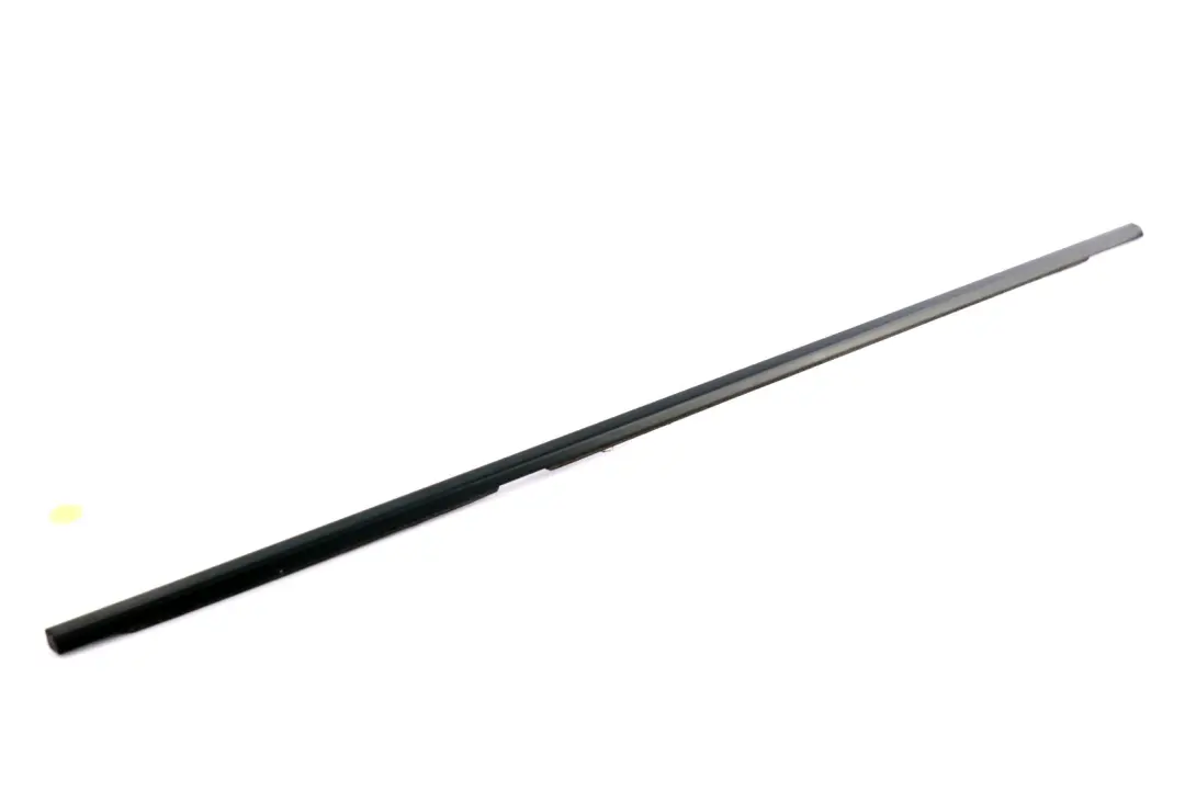 BMW E61 Rear Left Door N/S Outer Weatherstrip Strip Schwarz - SKU 7133927 - Part number 7133927