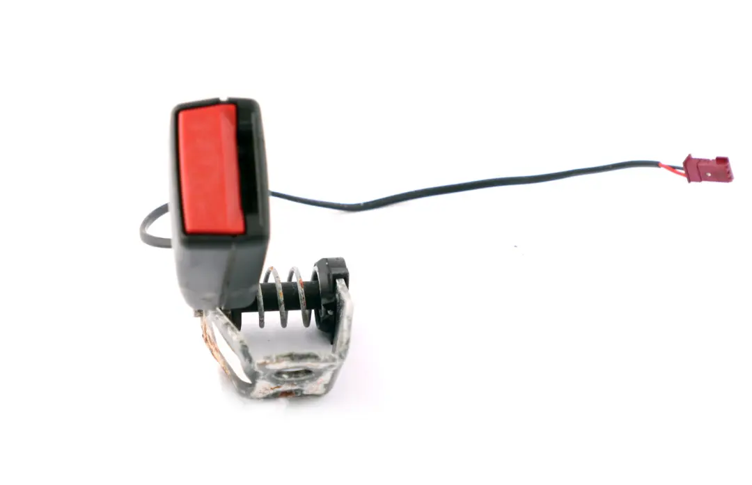 Zaczep zapięcie pasa tylny tył prawy do BMW E65 E66 o numerze 7134042 BMW E65 E66 Zaczep zapięcie pasa tylny tył prawy - SKU 7134042 - Numer Części 7134042