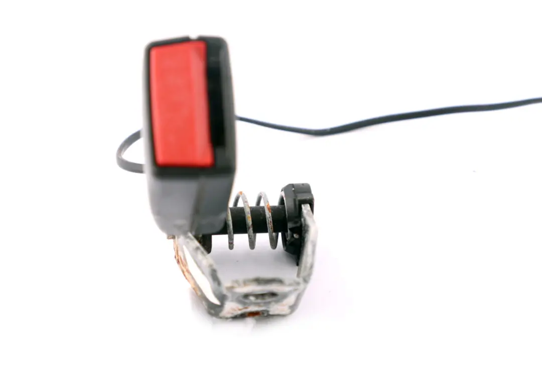 BMW E65 E66 Zaczep zapięcie pasa tylny tył prawy - SKU 7134042 - Numer Części 7134042