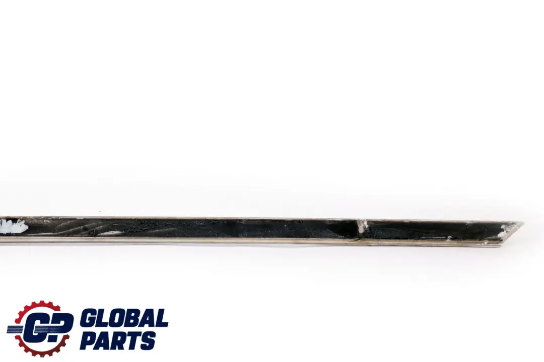 Embellecedor Tapa Tailgate Cromo para BMW E65 E66 E67 con número de pieza 7134067 BMW E65 E66 E67 Embellecedor Tapa Tailgate Cromo - SKU 7134067 - Número de pieza 7134067