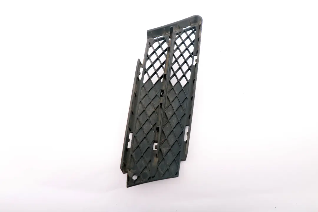 BMW E90 E91 Grille Teiloffen Droite Capot Avant - SKU 7134082 - Numéro de pièce 7134082