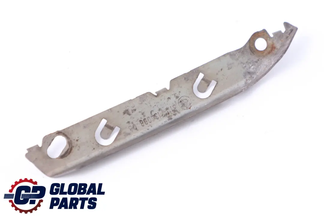 Insert bracket mounting bumper front right O/S to BMW 3 SERIES E90 E90N E91 LCi with Part number 51117134098 BMW 3 SERIES E90 E90N E91 LCi Insert bracket mounting bumper front right O/S - SKU 7134098 - Part number 51117134098