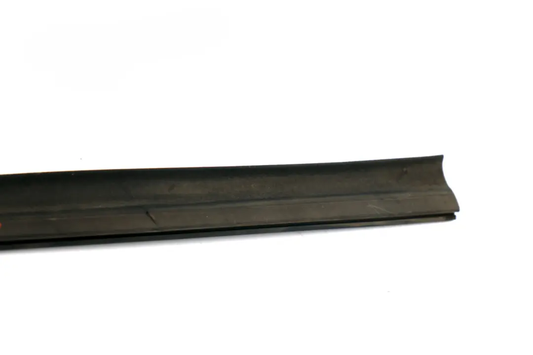 BMW E81 E87 E90 Junta De Sellado Parabrisas Panel Frontal - SKU 7134102 - Número de pieza 7134102