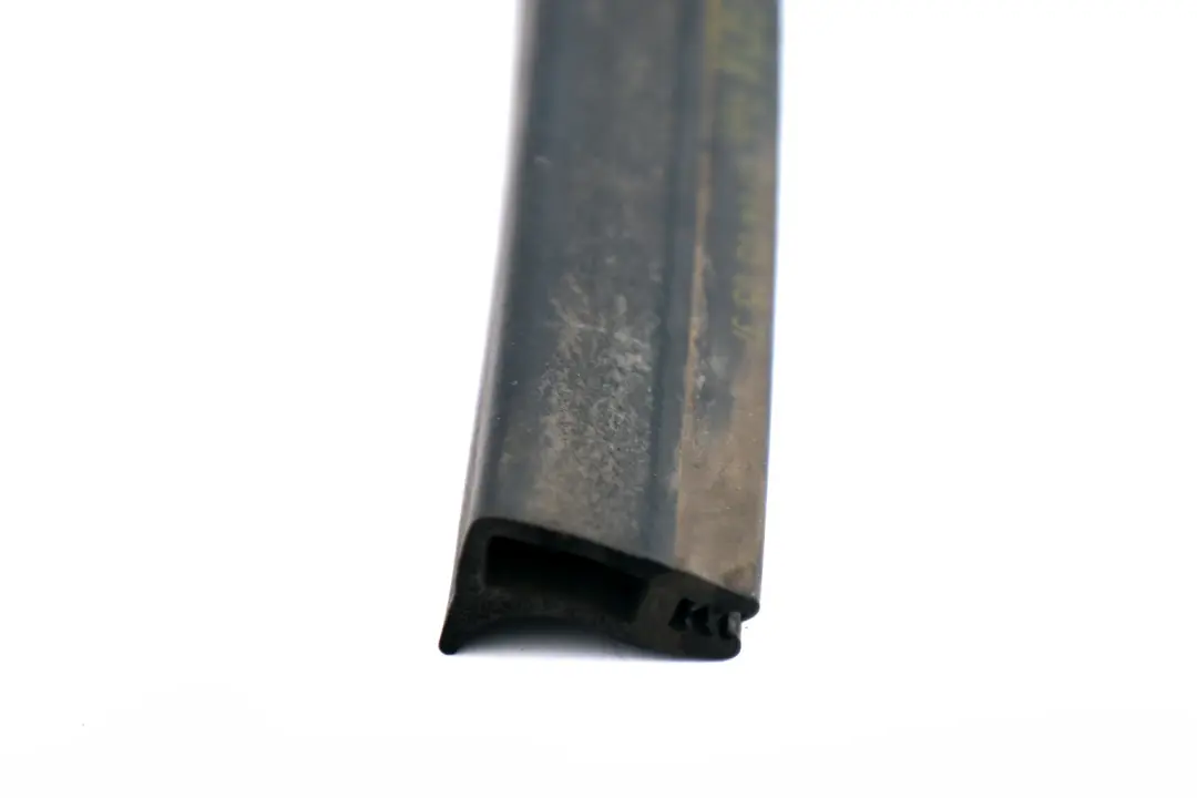 BMW E81 E87 E90 Junta De Sellado Parabrisas Panel Frontal - SKU 7134102 - Número de pieza 7134102