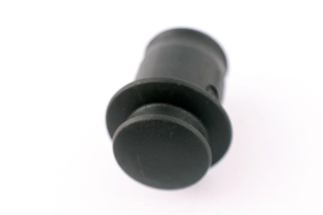 BMW Copertura Accendisigari Universale - SKU 7135141 - Numero di parte 7135141