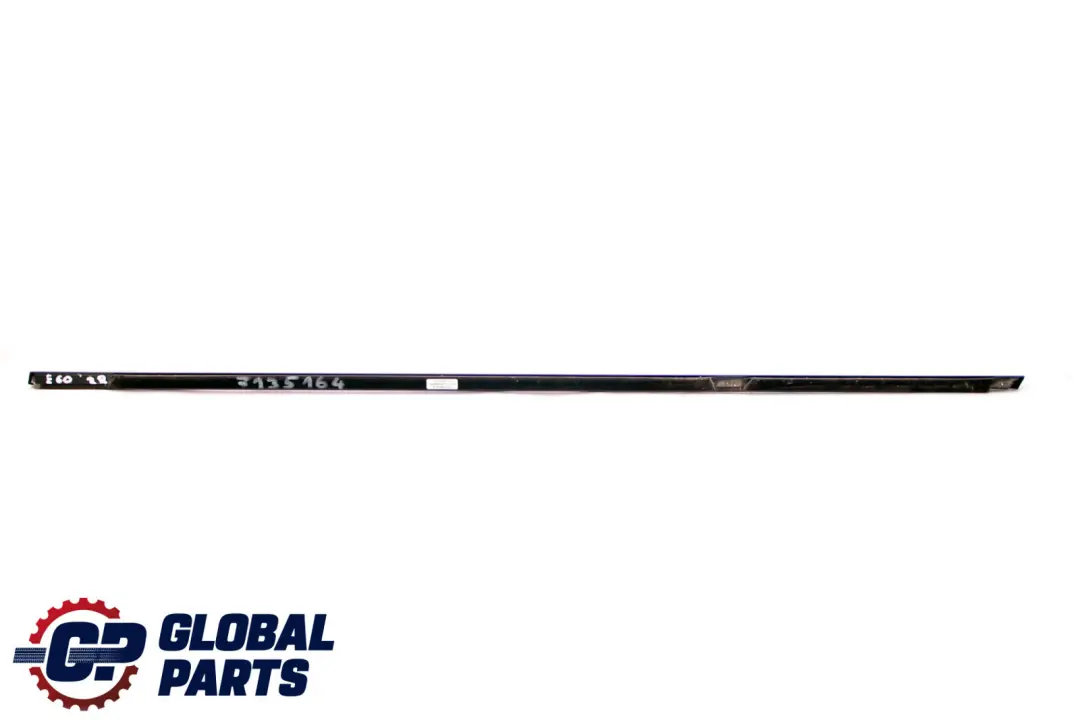 BMW E60 Listwa Szyby Drzwi Prawy Tył Schwarz - SKU 7135164 - Numer Części 7135164