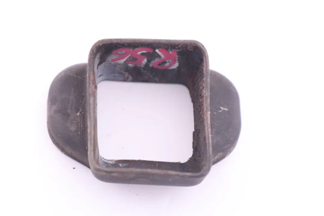 Uszczelka Ogranicznika Drzwi Przód do Mini One Cooper R50 R55 R56 R57 R58 LCI o numerze 7135289 Mini One Cooper R50 R55 R56 R57 R58 LCI Uszczelka Ogranicznika Drzwi Przód - SKU 7135289 - Numer Części 7135289