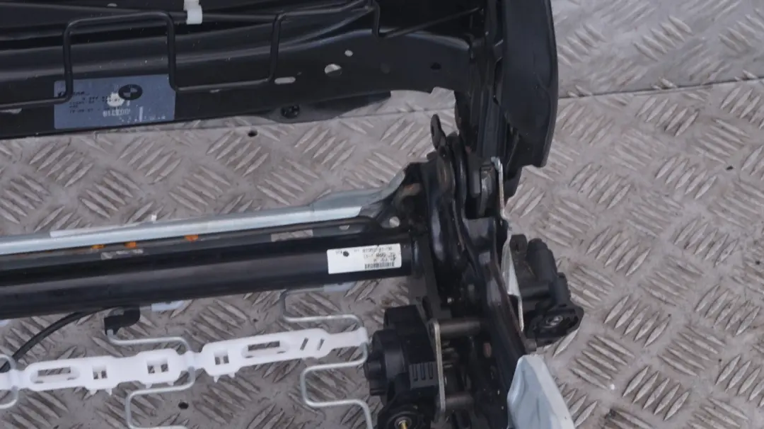 Front Left Seat N/S Backrest Frame Mechanism Carrier to BMW 1 3 Series E81 E82 E92 with Part number 7135545 BMW 1 3 Series E81 E82 E92 Front Left Seat N/S Backrest Frame Mechanism Carrier - SKU 7135545 - Part number 7135545