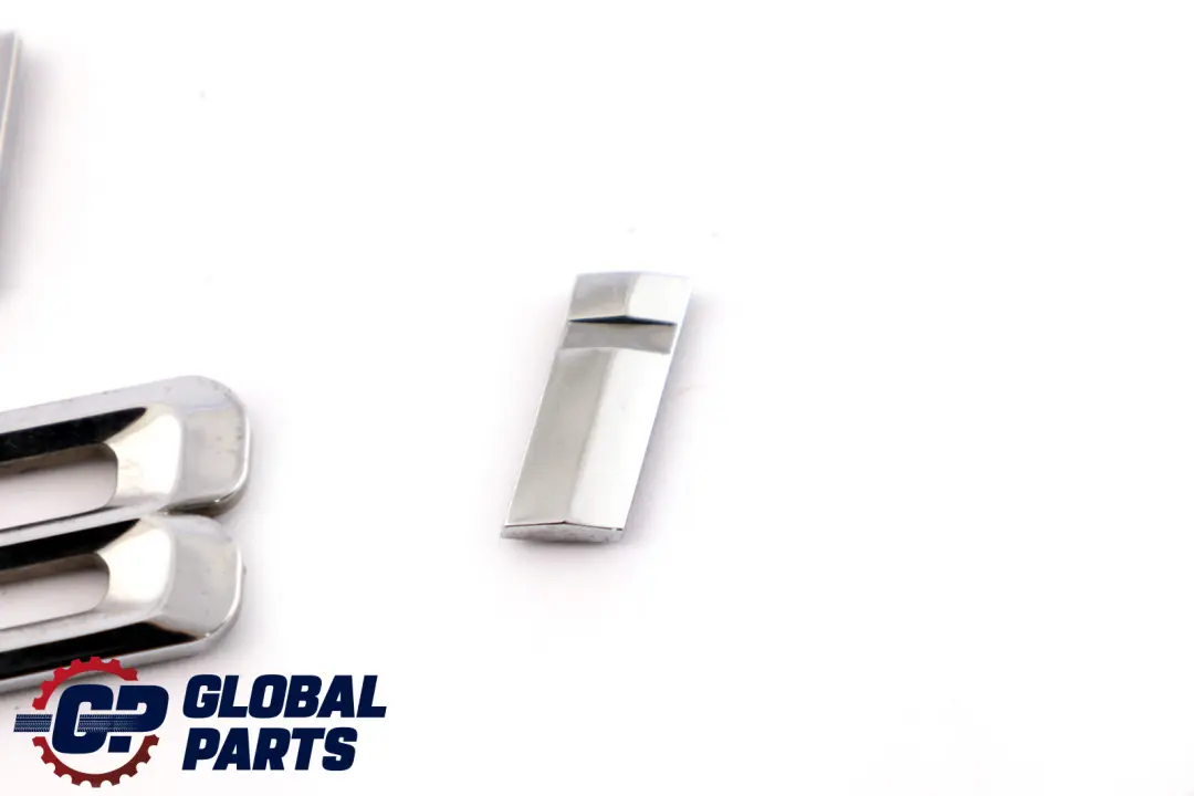 BMW E81 E87 F20 F21 Znaczek Napis Emblemat 118i - SKU 7135548 - Numer Części 51147135548