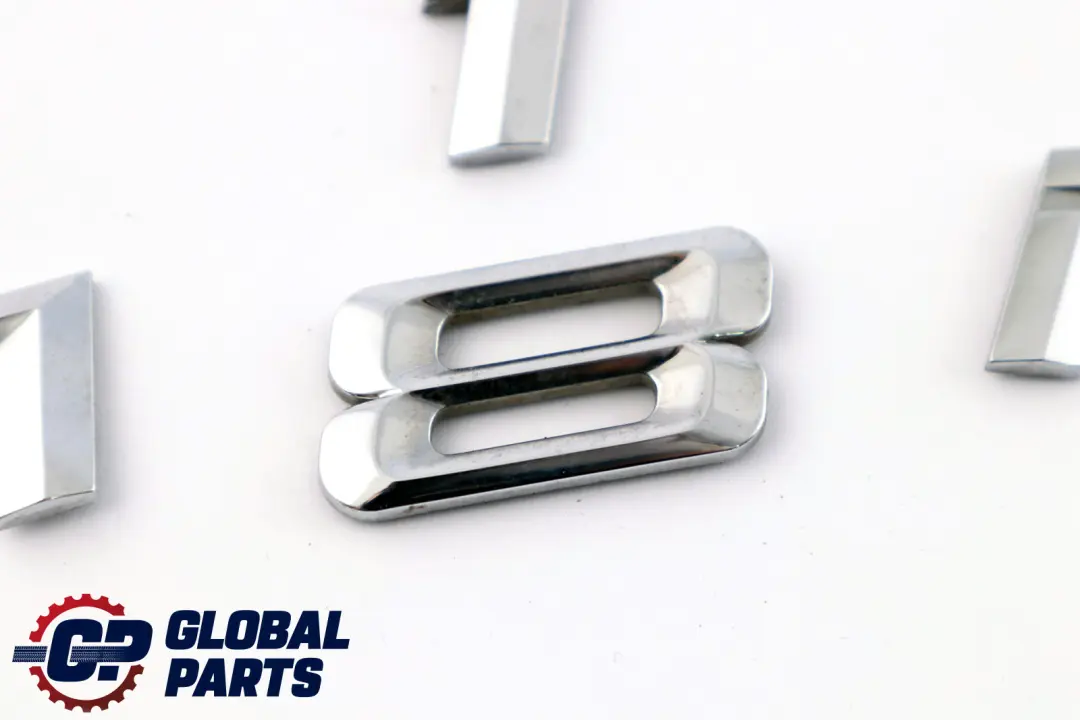 Embleme Colle Arriere 118i Essence pour BMW 1 E81 E87 F20 F21 à propos du numéro de pièce 51147135548 BMW 1 E81 E87 F20 F21 Embleme Colle Arriere 118i Essence - SKU 7135548 - Numéro de pièce 51147135548