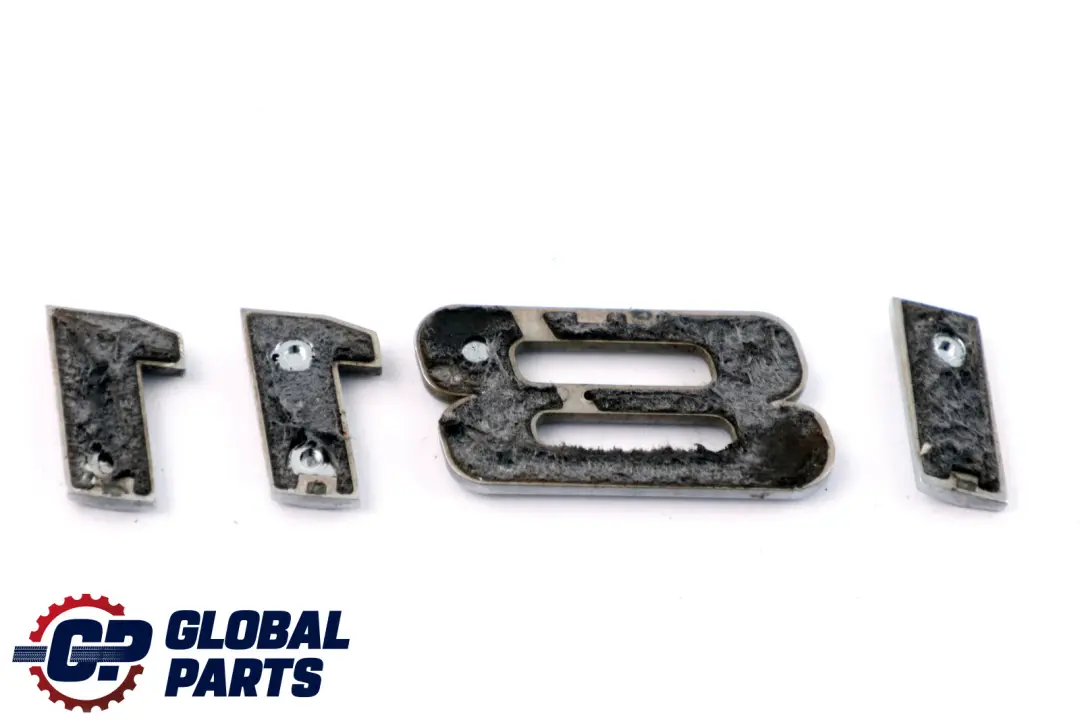 Emblem geklebt hinten 118i Benzin für BMW 1 er E81 E87 F20 F21 mit Teilenummer 51147135548 BMW 1 er E81 E87 F20 F21 Emblem geklebt hinten 118i Benzin - SKU 7135548 - Teilenummer 51147135548
