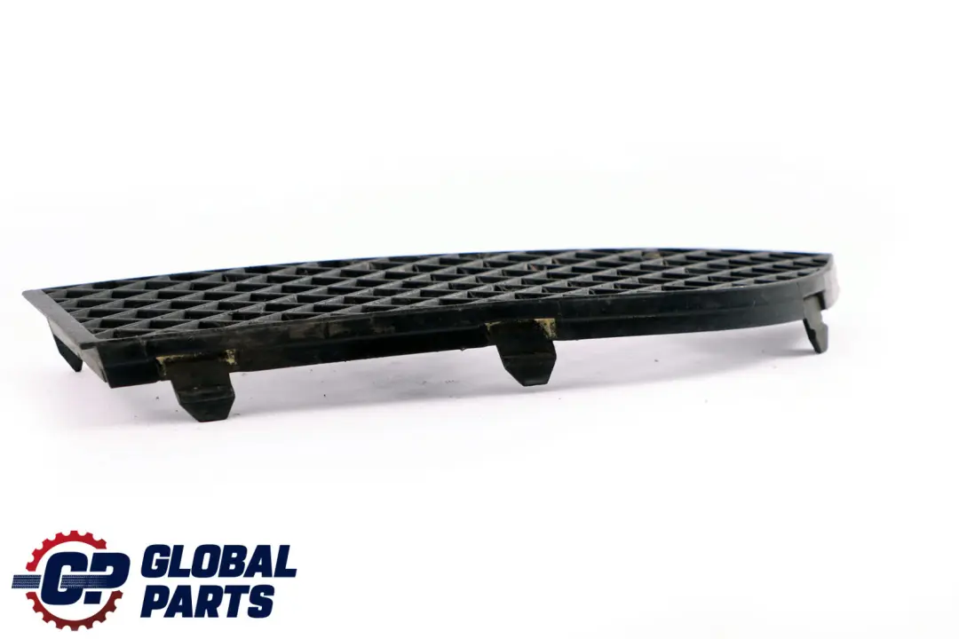 Front Bumper Fog Grille Grid Lateral Left N/S to BMW 7 er E65 E66 E67 with Part number 7135563 BMW 7 er E65 E66 E67 Front Bumper Fog Grille Grid Lateral Left N/S - SKU 7135563 - Part number 7135563