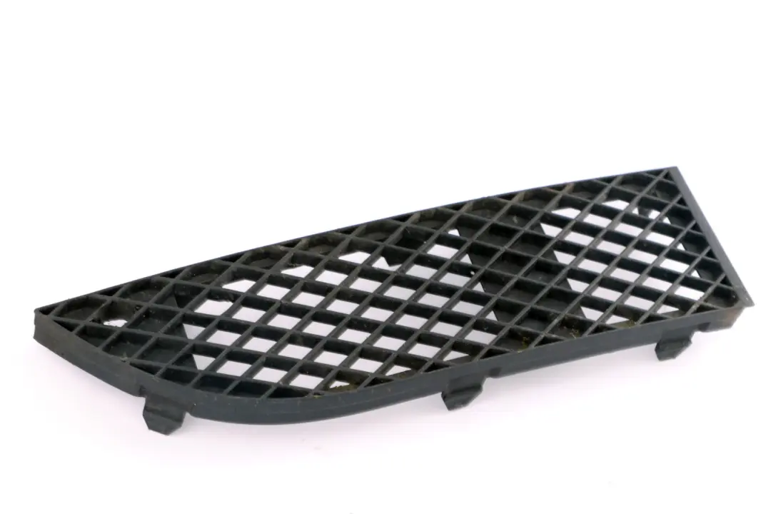 BMW E65 E66 E67 Grille de pare-chocs latéral avant garniture de calandre droite - SKU 7135564 - Numéro de pièce 7135564