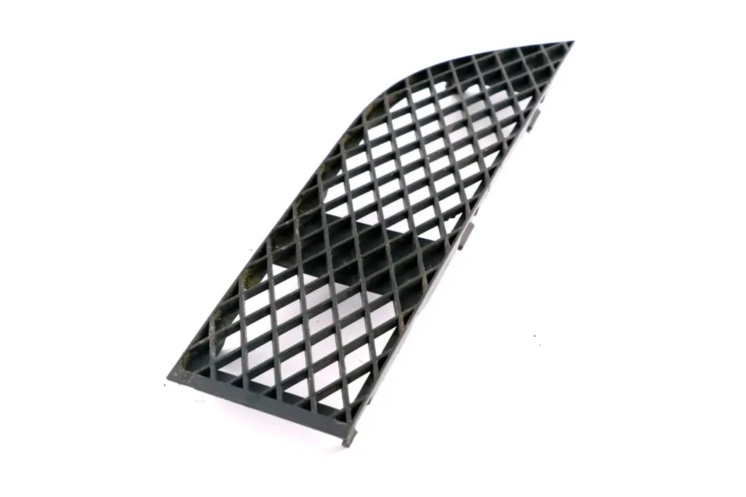 BMW 7 Series E65 E66 E67 Front Grid Lateral Bumper Grille Trim Right O/S - SKU 7135564 - Part number 7135564