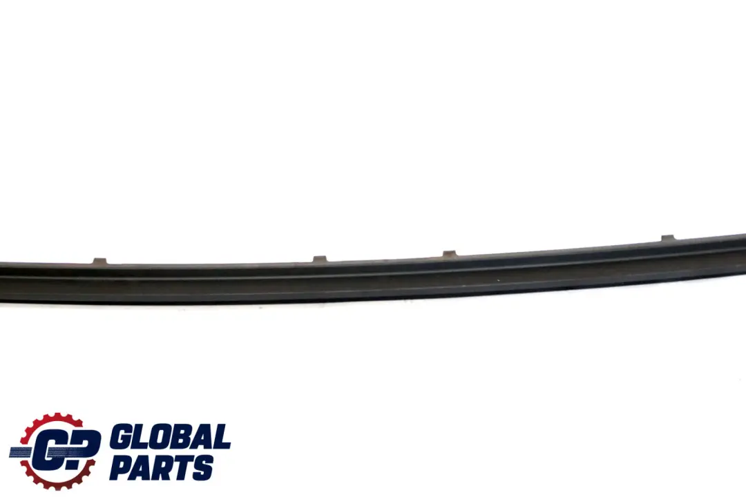 BMW E65 E66 Paraurti Posteriore Apertura Inferiore Nero - SKU 7135580 - Numero di parte 7135580