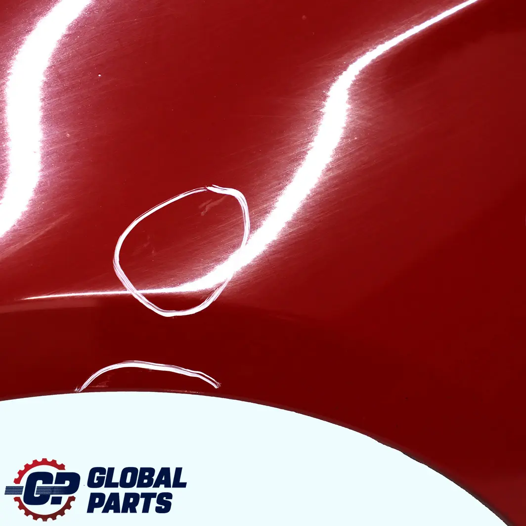 Błotnik lewy przód Karmesinrot do BMW E90 E91 o numerze 7135679 BMW E90 E91 Błotnik lewy przód Karmesinrot - SKU 7135679-KAR3 - Numer Części 7135679