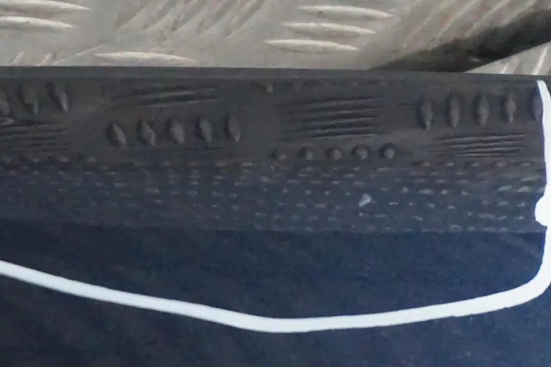 BMW 3 Series E90 E91 3 Side Panel Fender Wing Front Right O/S Carbonschwarz Bla - SKU 7135680-CAR3 - Part number 7135680