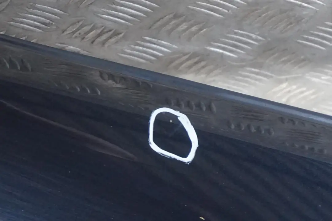 Side Panel Fender Wing Front Right O/S Carbonschwarz Black to BMW 3 E90 E91 4 with Part number 7135680 BMW 3 E90 E91 4 Side Panel Fender Wing Front Right O/S Carbonschwarz Black - SKU 7135680-CAR4 - Part number 7135680