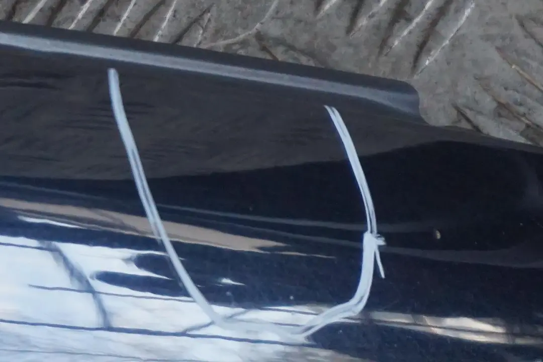 BMW 3 E90 E91 4 Side Panel Fender Wing Front Right O/S Carbonschwarz Black - SKU 7135680-CAR4 - Part number 7135680